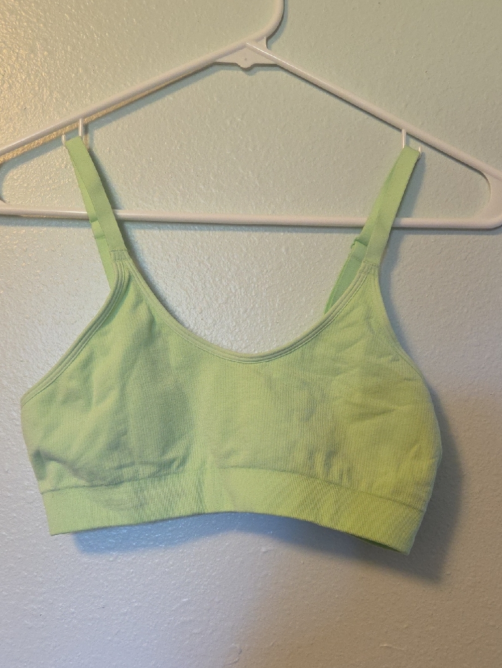 Bombas Light Green Scoop Neck Bralette - M/L - Like New!